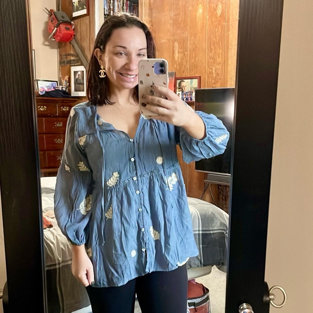 Hope springs blue embroidered blouse / baby doll style